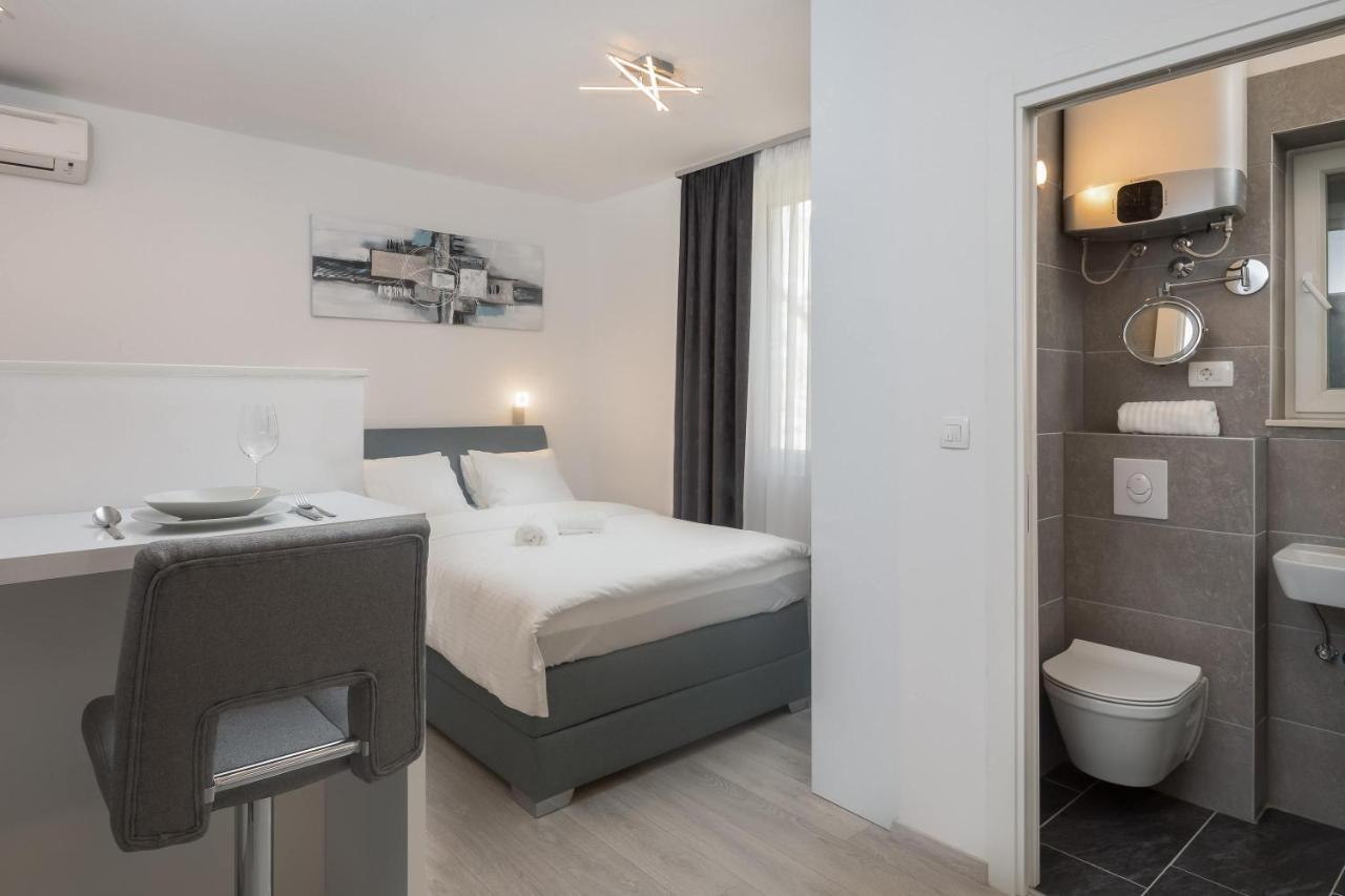 Luxury Studios & Rooms Seven Split Exterior foto