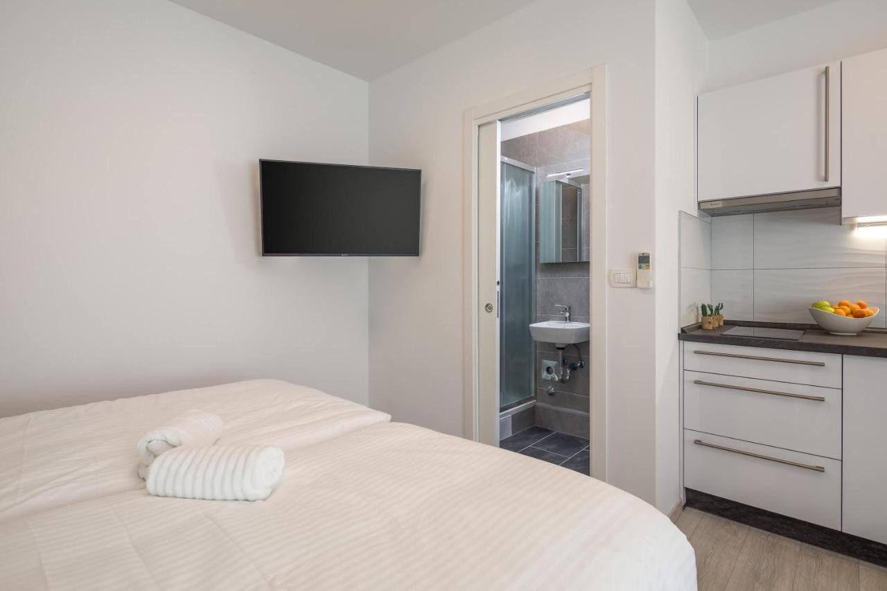 Luxury Studios & Rooms Seven Split Exterior foto